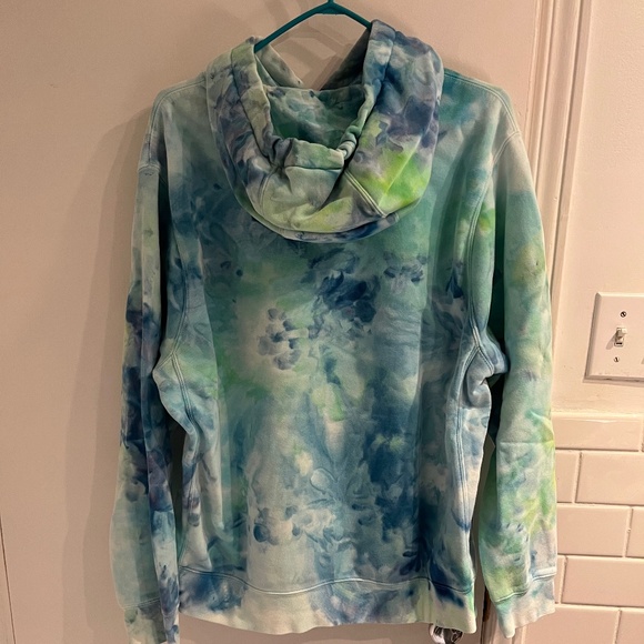Nike Oversized Tie Dye Hoodie - Picture 2 of 4